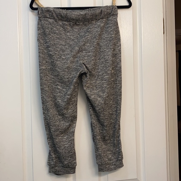 Super cute and flattering cotton relaxed fit Capri sz xs - Picture 2 of 6